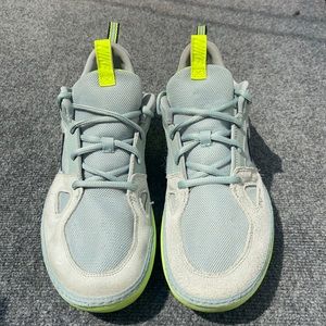 Men’s Nike solar soft running shoe size 13